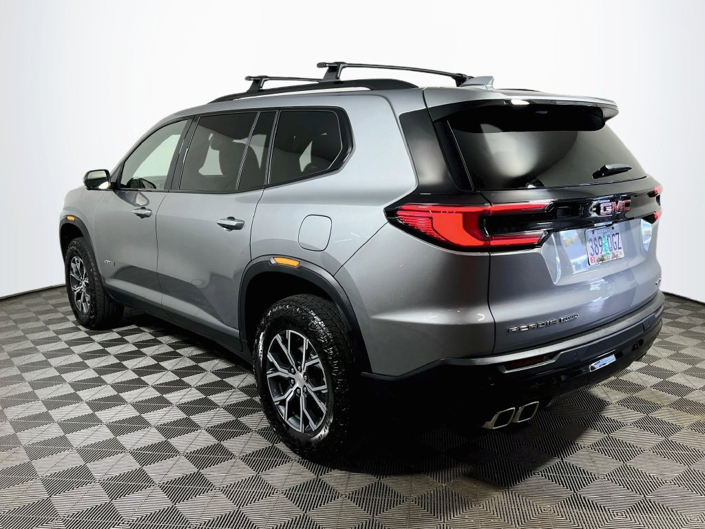 Used 2025 GMC Acadia AT4 w/ LPO, Floor Liner Package AWD/4WD image 5