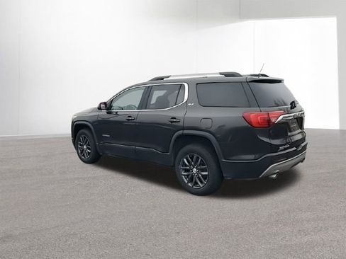 Used 2019 GMC Acadia SLT w/ LPO, Floor Liner Package image 7