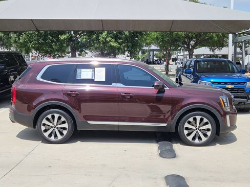 Used 2021 Kia Telluride EX w/ EX Premium Package AWD/4WD image 2
