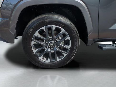 Used 2024 Toyota Tundra Limited image 10
