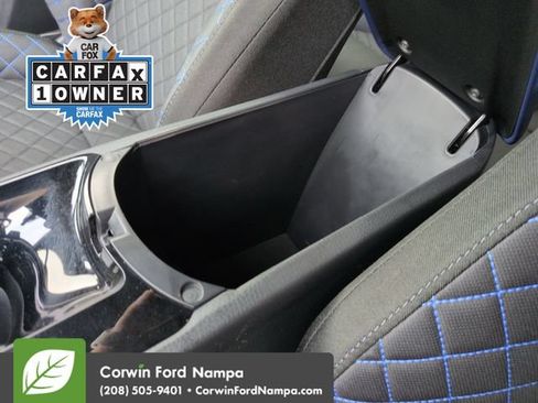 Used 2021 Toyota C-HR XLE FWD image 19