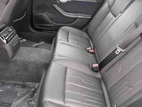 Used 2019 Audi A8 L 3.0T w/ Luxury Package image 19