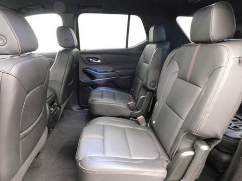 Used 2023 Chevrolet Traverse RS w/ LPO, Floor Liner Package image 21