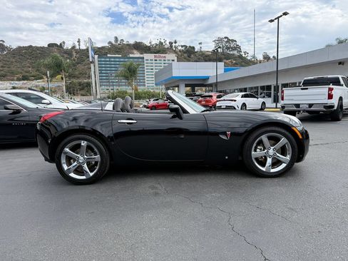 Used 2009 Pontiac Solstice GXP w/ Premium Package RWD image 7
