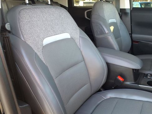 Used 2025 Ford Bronco Sport Badlands w/ Badlands Tech Package image 12