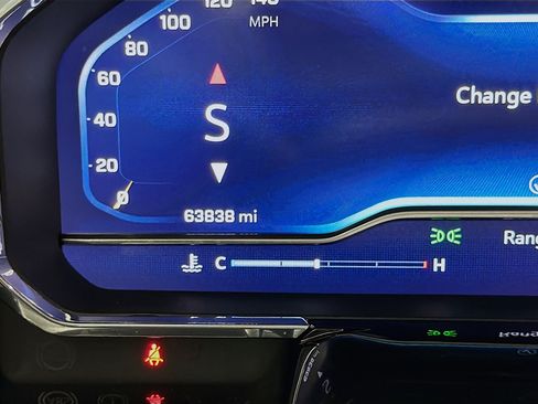 Used 2023 Chevrolet Silverado 1500 RST w/ Convenience Package II image 8