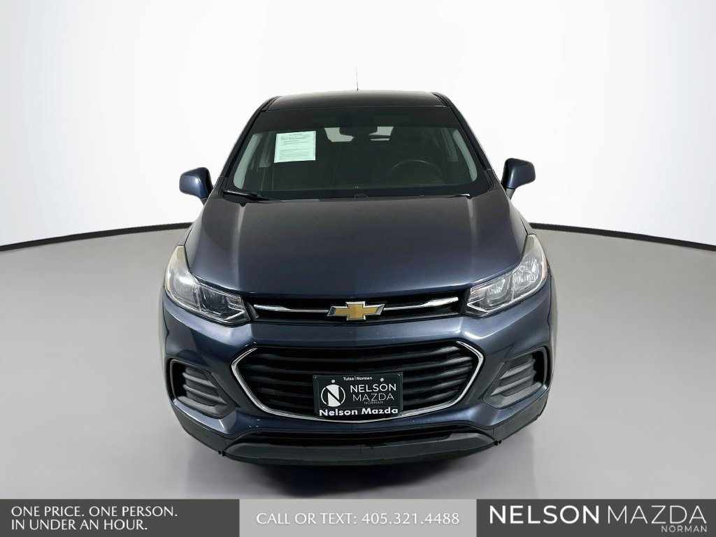 Used 2018 Chevrolet Trax LS w/ Fleet Convenience Package FWD image 2