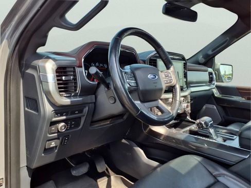 Used 2021 Ford F150 Lariat w/ Equipment Group 502A High AWD/4WD image 13