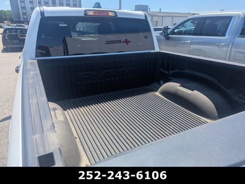 Used 2025 RAM 1500 Big Horn AWD/4WD image 4