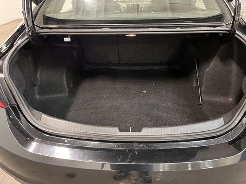 Used 2023 Chevrolet Malibu LT image 16