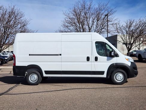 New 2026 RAM ProMaster 2500 w/ Convenience Group image 2