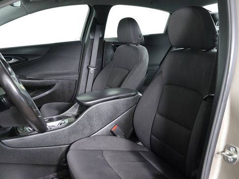 Used 2022 Chevrolet Malibu RS FWD image 25