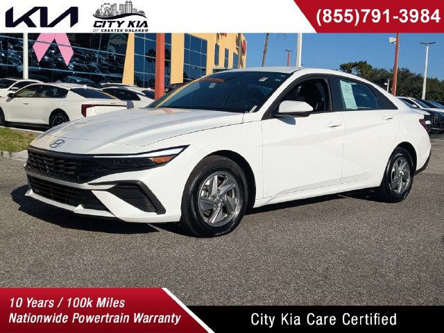Used 2026 Hyundai Elantra SE FWD image 1