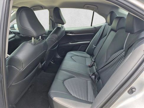 Used 2024 Toyota Camry SE FWD image 18