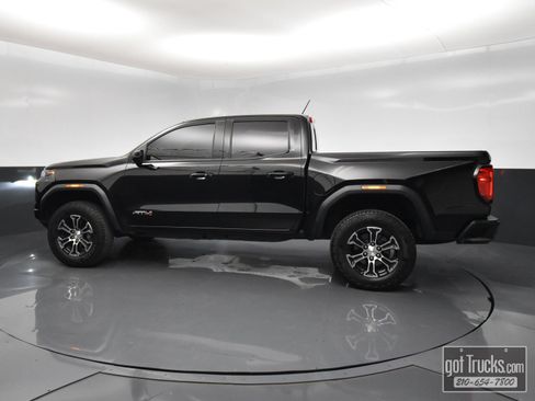 Used 2024 GMC Canyon AT4 w/ Technology Package AWD/4WD image 3