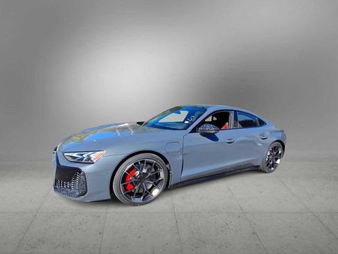 New 2026 Audi RS e-tron GT performance image 4