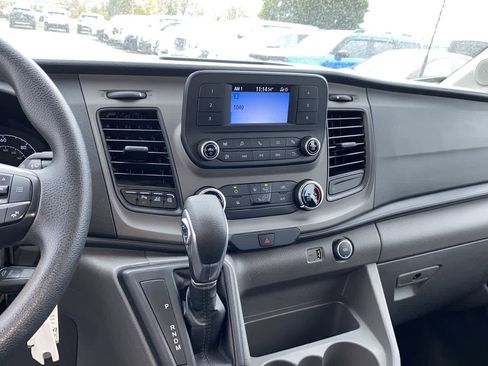 Used 2020 Ford Transit 350 XLT image 24