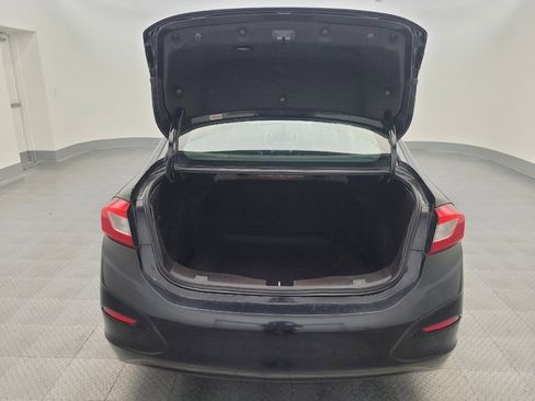 Used 2019 Chevrolet Cruze LS image 29