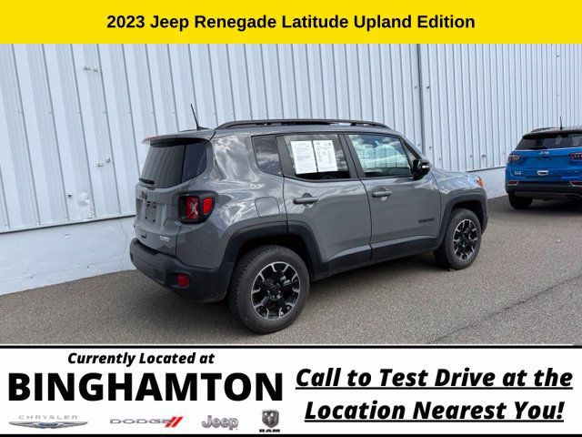 Used 2023 Jeep Renegade Latitude w/ Sun/Sound Group AWD/4WD image 7