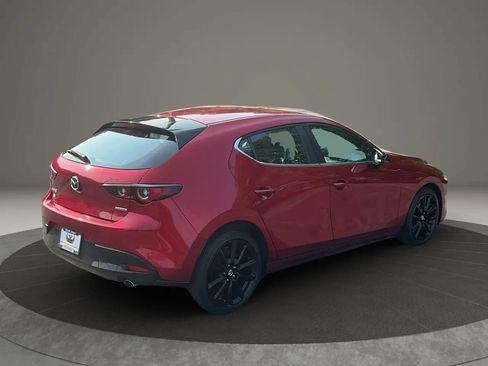 Used 2024 MAZDA MAZDA3 s FWD image 5