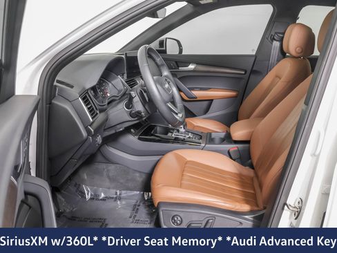 Used 2023 Audi Q5 2.0T Premium w/ Convenience Package AWD/4WD image 7