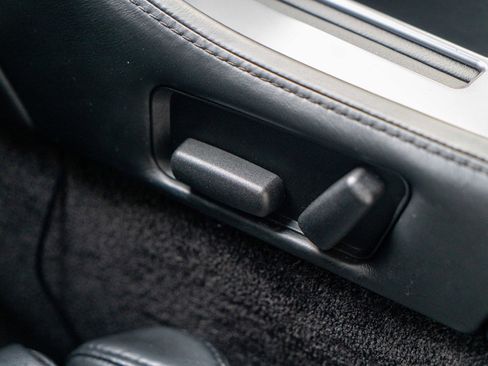 Used 2006 Aston Martin DB9 Coupe RWD image 28