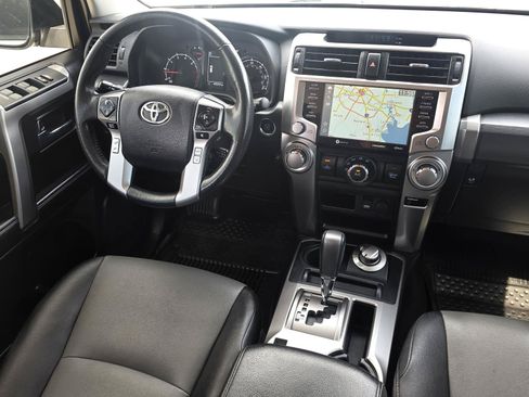 Used 2023 Toyota 4Runner SR5 Premium w/ Moonroof Package AWD/4WD image 12