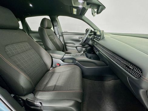 Used 2023 Honda HR-V Sport image 36