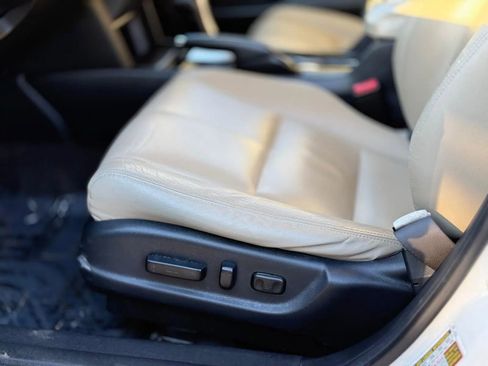 Used 2014 Honda Crosstour EX-L image 9