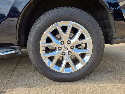 Used 2021 Ford Expedition XLT RWD image 38
