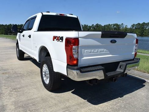 Used 2022 Ford F250 XL w/ STX Appearance Package image 8