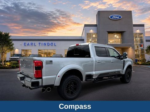 Used 2023 Ford F250 Lariat w/ Lariat Ultimate Package AWD/4WD image 8