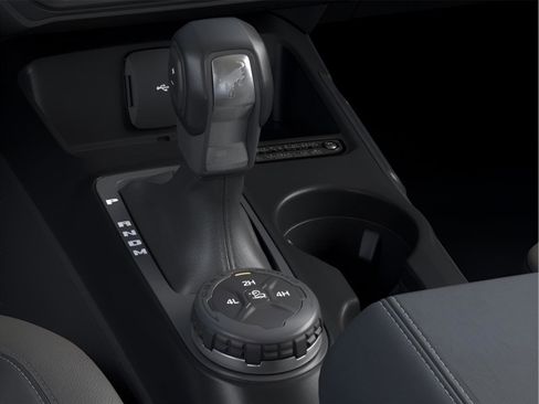 New 2025 Ford Bronco Outer Banks AWD/4WD image 17