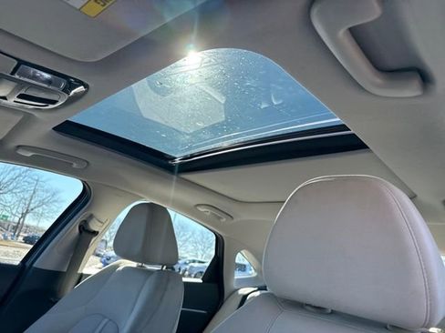 Certified 2023 Hyundai Sonata SEL w/ Convenience Package image 15