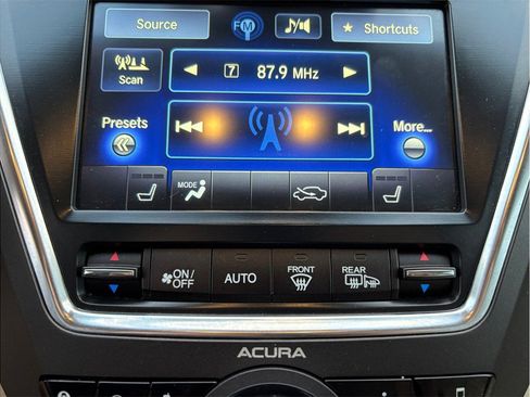 Used 2017 Acura MDX SH-AWD Sport Utility 4D image 32