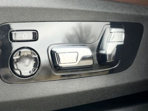 New 2026 BMW X5 xDrive40i AWD/4WD image 16