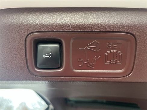 Used 2018 Lincoln Navigator Black Label w/ Cargo Package image 35