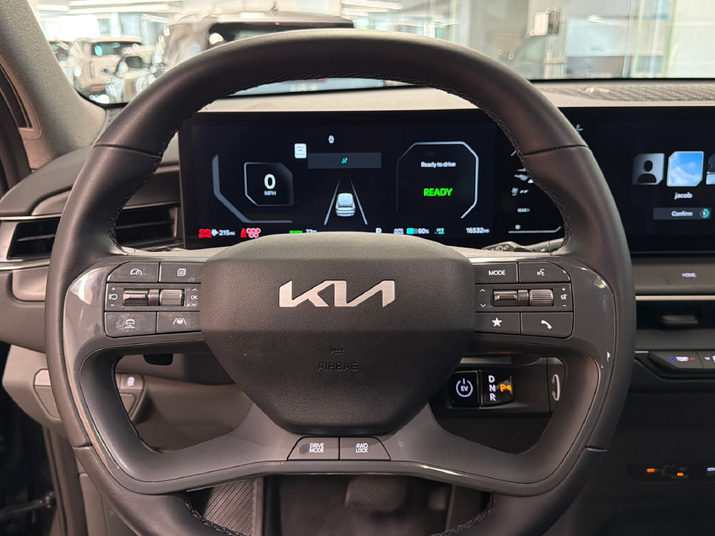 Certified 2024 Kia EV9 Wind AWD/4WD image 24