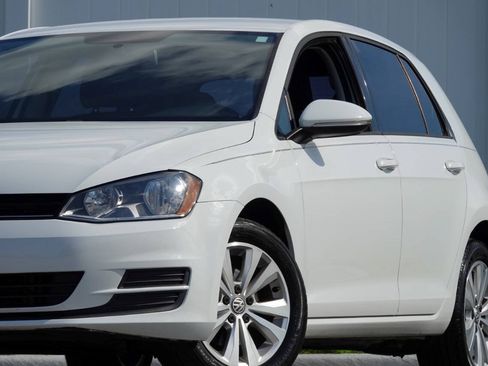 Used 2015 Volkswagen Golf TDI S FWD image 21