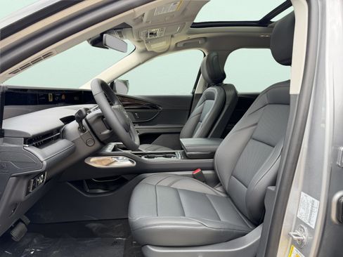 New 2026 Lincoln Nautilus Premier w/ Equipment Group 102A AWD/4WD image 14