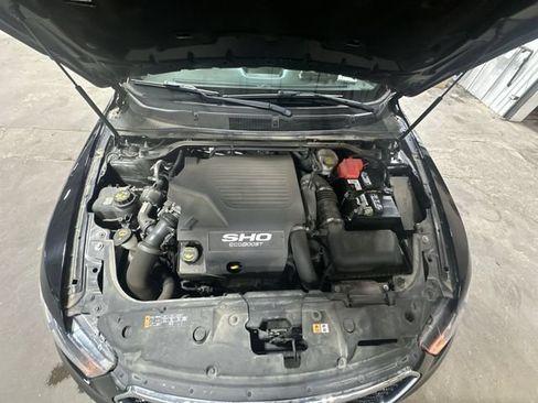 Certified 2018 Ford Taurus SHO w/ Driver Assist Package AWD/4WD image 22