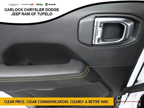 Used 2025 Jeep Wrangler Sahara w/ Safety Group AWD/4WD image 28