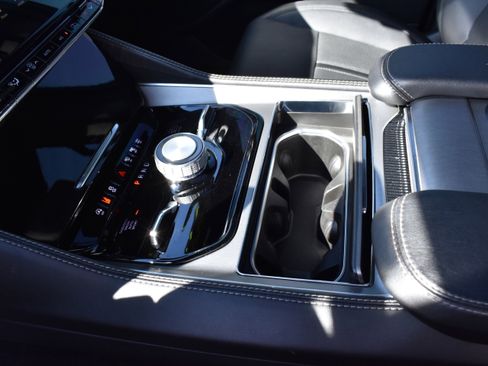 Used 2024 Jeep Wagoneer Series II w/ Convenience Group I image 22