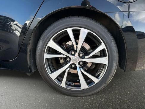 Used 2018 Nissan Maxima 3.5 SL image 10