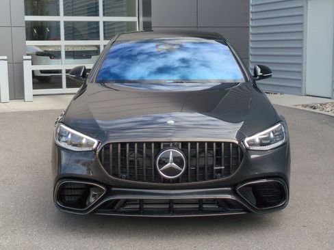 Used 2025 Mercedes-Benz S 63 AMG S image 9