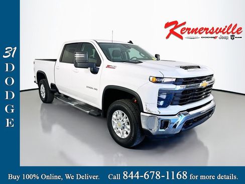 Used 2025 Chevrolet Silverado 2500 LT AWD/4WD image 1