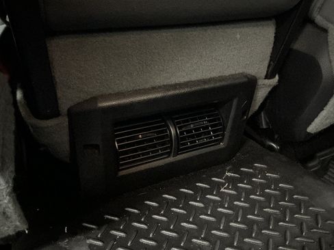 Used 2015 RAM 2500 SLT AWD/4WD image 26