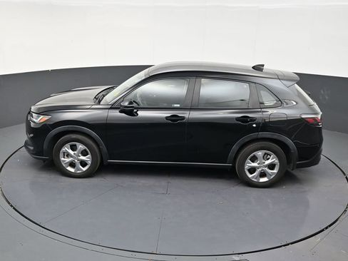 Used 2023 Honda HR-V LX image 13