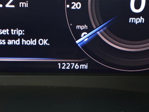 Used 2023 Volkswagen Atlas Cross Sport SE w/ Black Wheel Package image 22