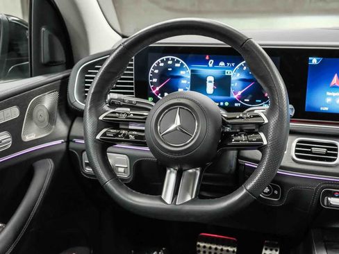Certified 2026 Mercedes-Benz GLS 450 4MATIC image 19